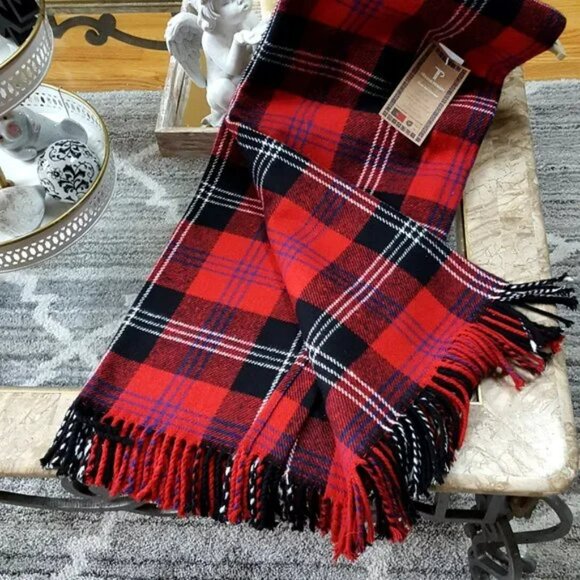 NEW! PORTUGAL Plaid FRINGE BLANKET THROW - Picture 2 of 3